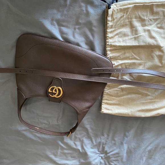 Gucci Aphrodite Medium Shoulder Bag - Picture 4 of 13